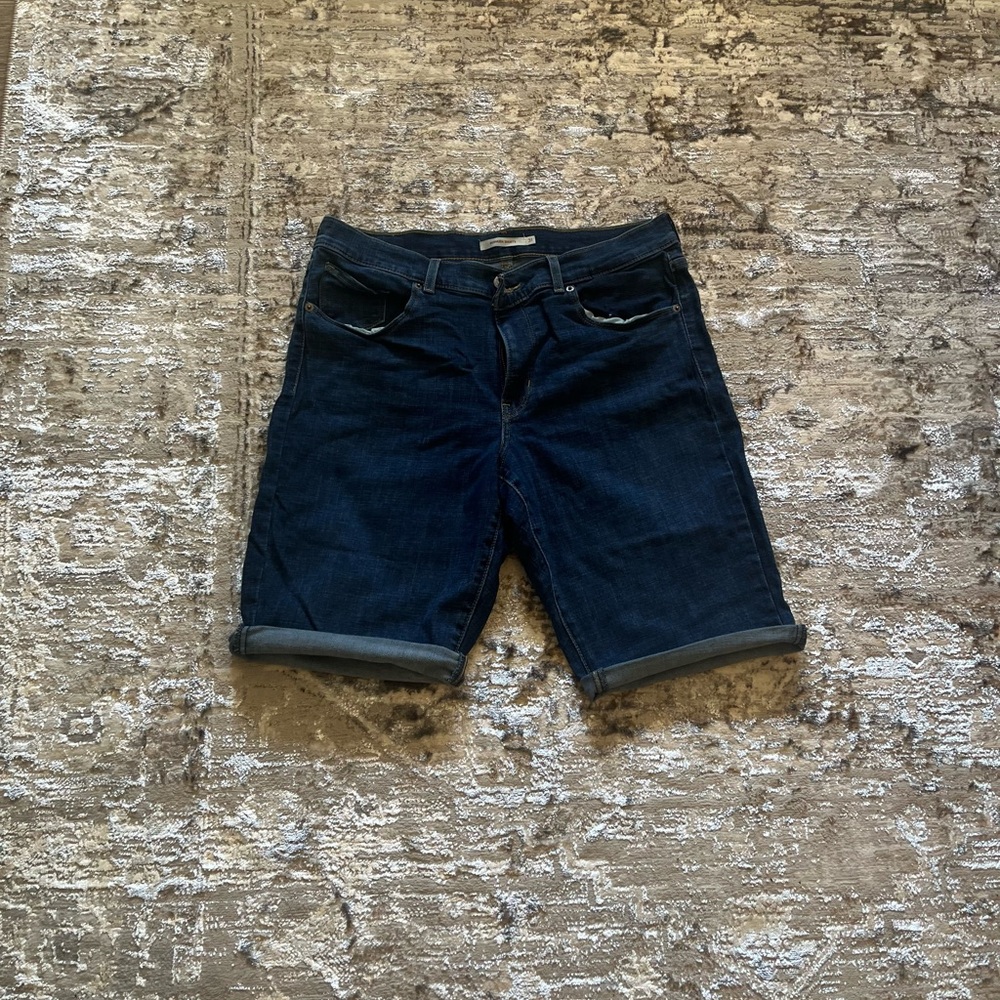 Levi's Blue Bermuda Shorts Classic Denim Style